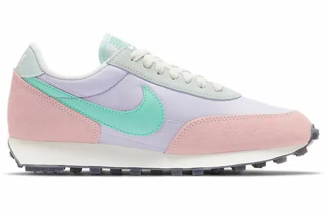 Nike Daybreak