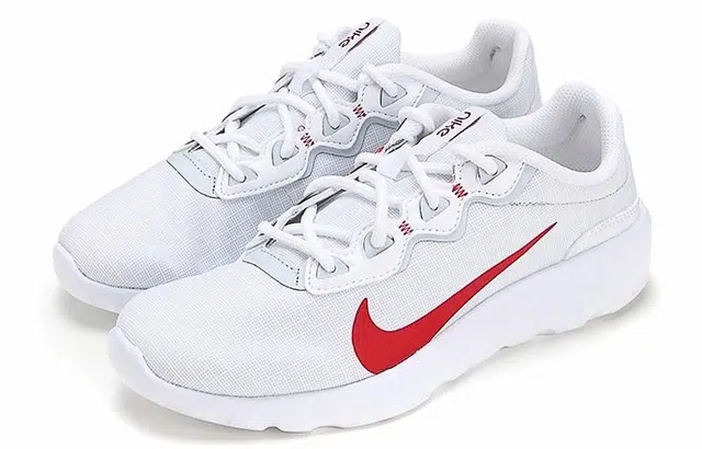 Nike Explore strada