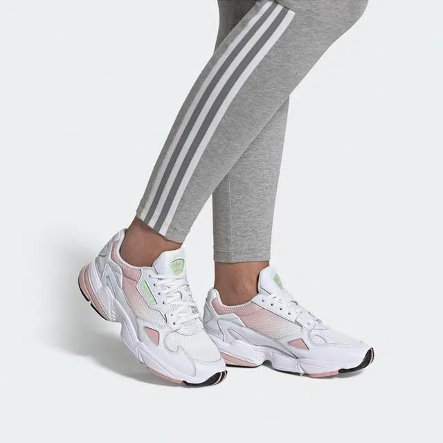 adidas originals Falcon
