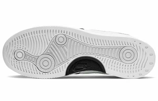Nike Squash Type