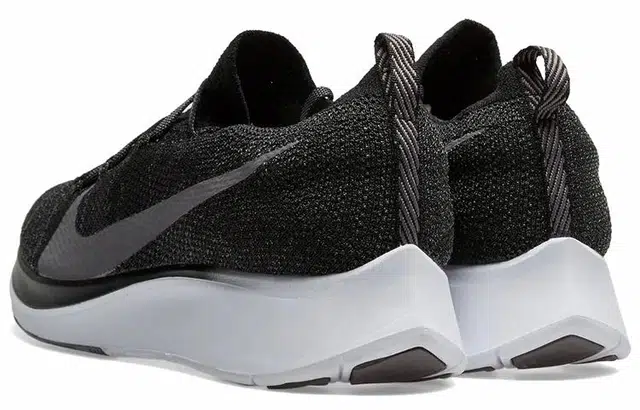 Nike Zoom Fly 1