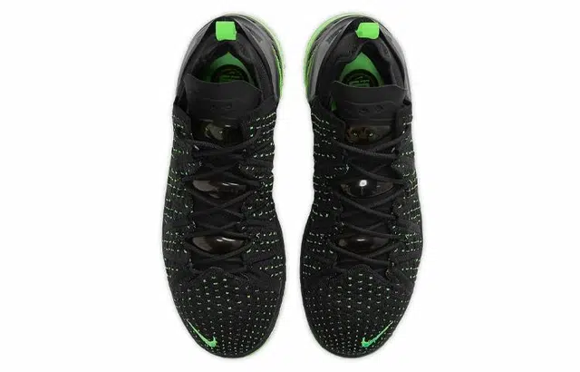 Nike Lebron 18 Dunkman