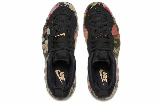 Nike Foamposite One floral