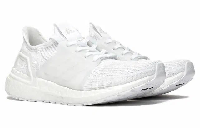 adidas Ultraboost 19