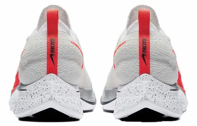 Nike Zoom VaporFly 4 Flyknit
