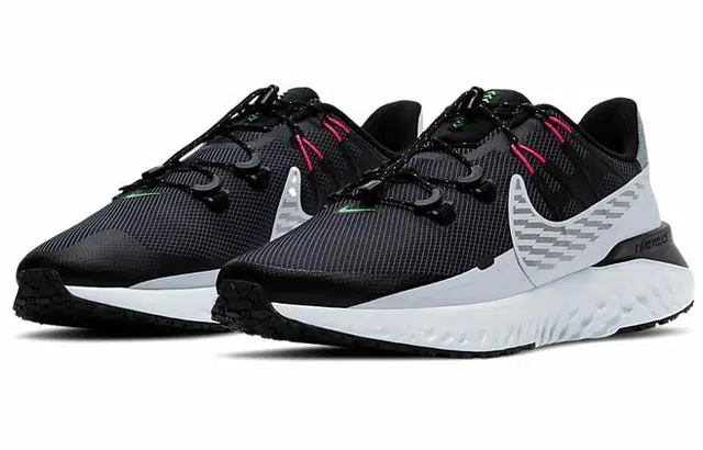 Nike Legend React 3 Shield