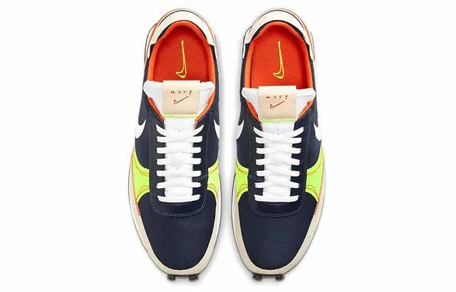 Nike Daybreak Type SE