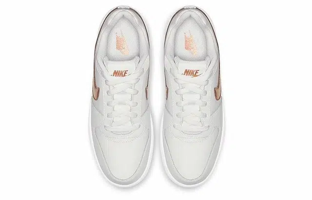Nike EBERNON Low