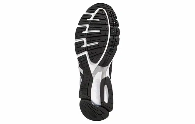 adidas Equipment 10