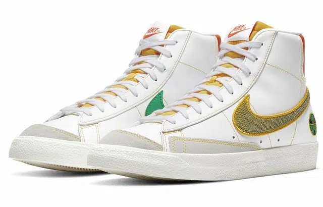 Nike Blazer 77 vntg "rayguns"