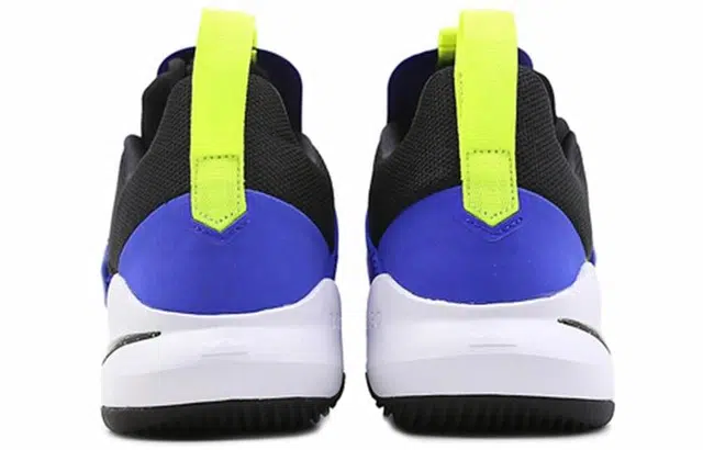 Nike Ambassador XI 11