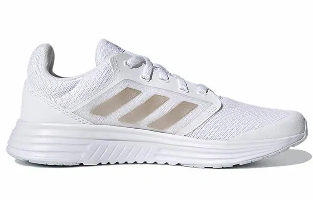 adidas Galaxy 5