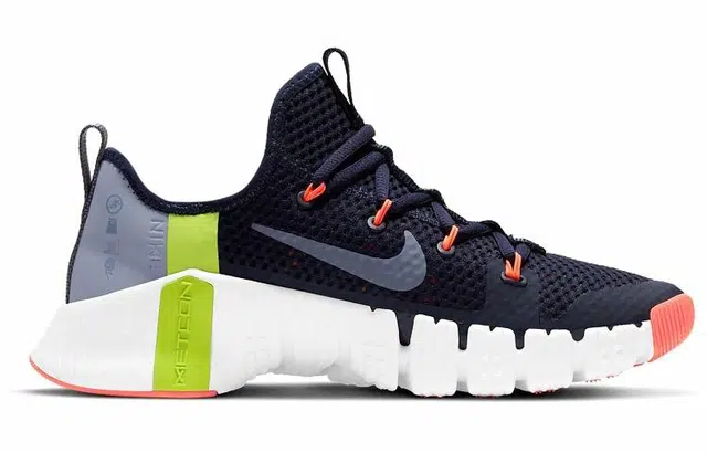 nike womens wmns wearallday white black whiteblack