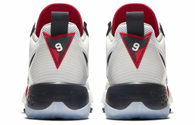 Jordan Zoom 92
