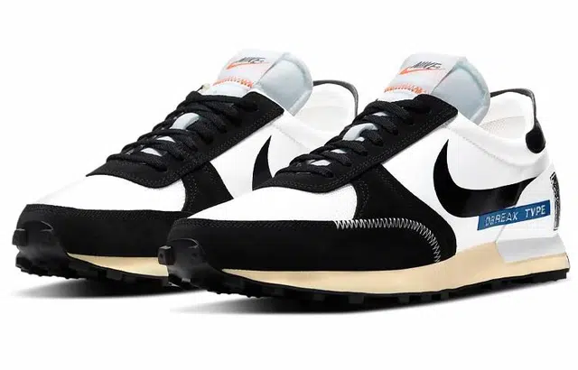 Nike Daybreak Type
