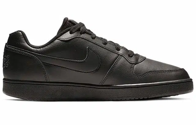 Nike EBERNON Low