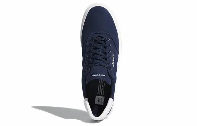adidas originals 3MC Vulc