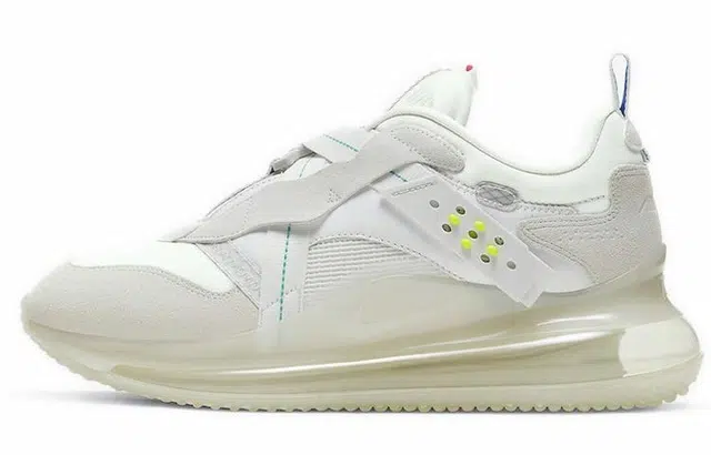 Nike Air Max 720 SlipOBJ