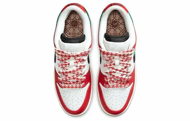 Frame Skate x Nike Dunk SB habibi