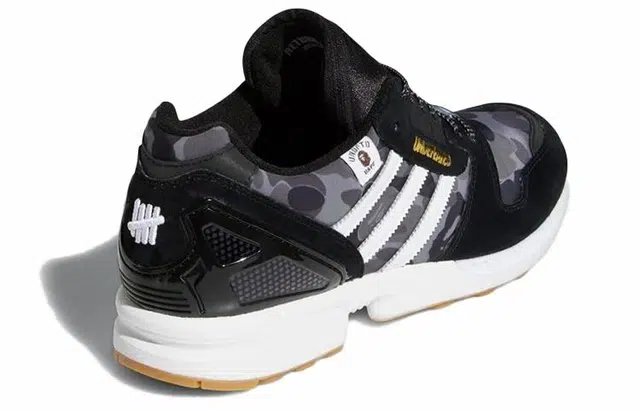 Bape x UNDEFEATED x adidas originals ZX 8000