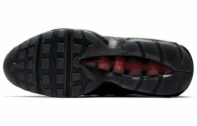 Nike Air Max 95 LV8