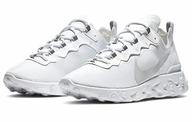 Nike React Element 55 SE