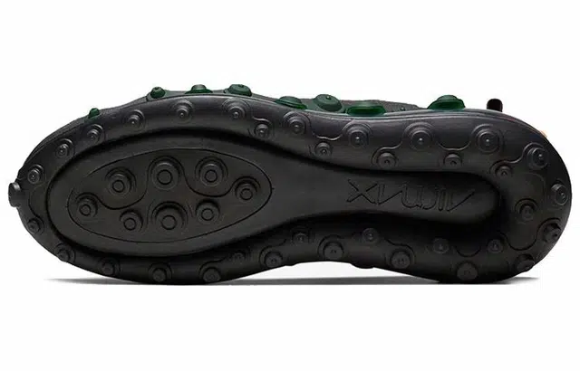 Nike ISPA