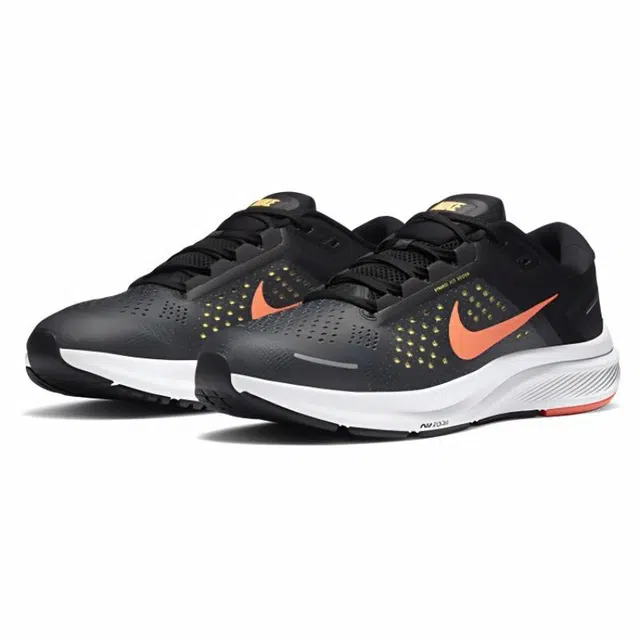 Nike Zoom Structure 23