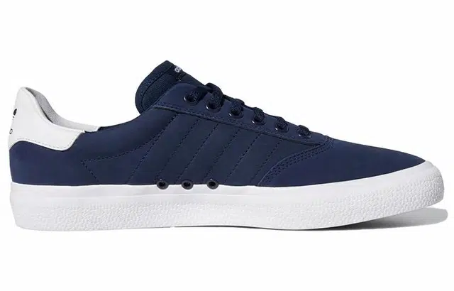 adidas originals 3MC Vulc