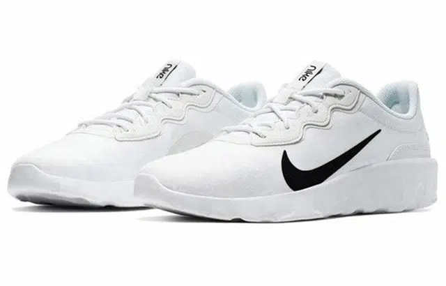 Nike Explore strada