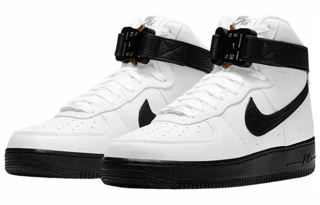 1017 ALYX 9SM x Nike Air Force 1