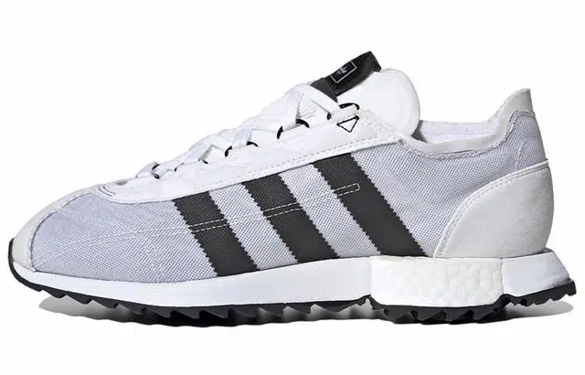 adidas originals SL 7600