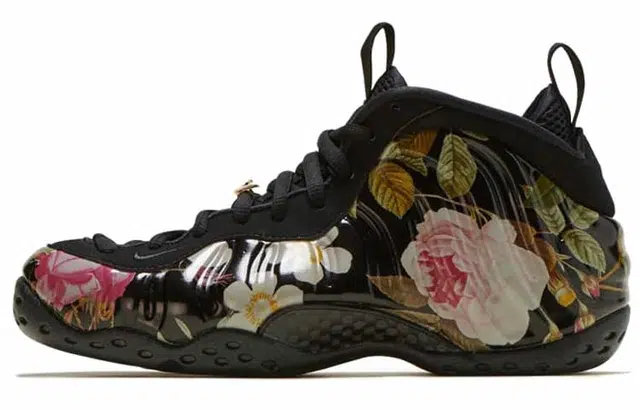 Nike Foamposite One floral