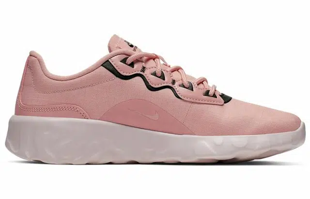 Nike Explore strada
