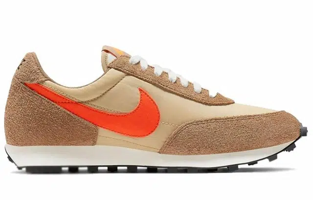 Nike Daybreak