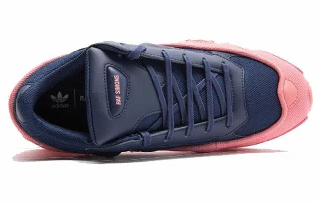 RAF SIMONS x adidas originals Ozweego