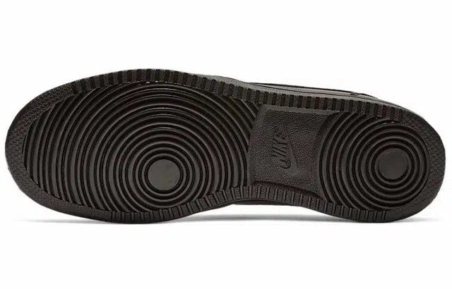 Nike EBERNON Low