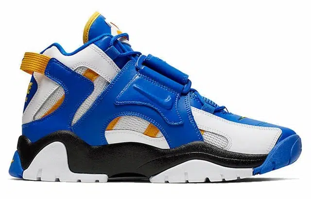 Nike Air Barrage Mid