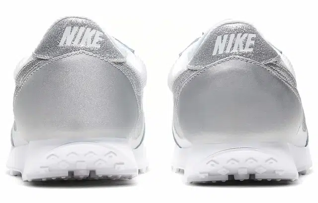Nike Daybreak