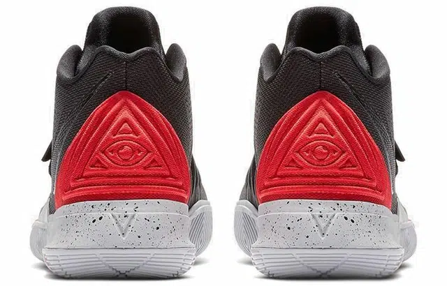Nike Kyrie 5 Bred 5
