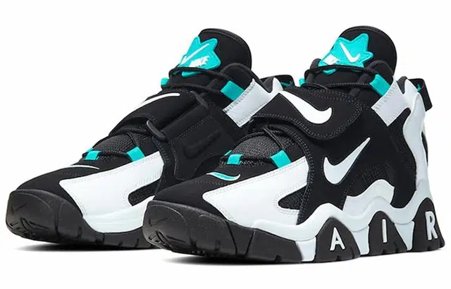 Nike Air Barrage Mid