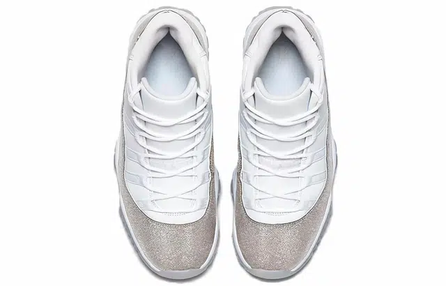 Jordan Air Jordan 11 metallic silver