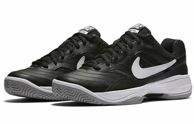 Nike Court Lite