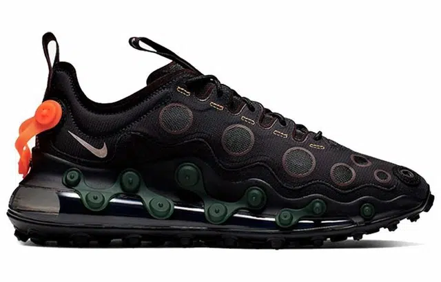 Nike ISPA