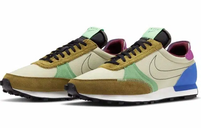 Nike Daybreak Type