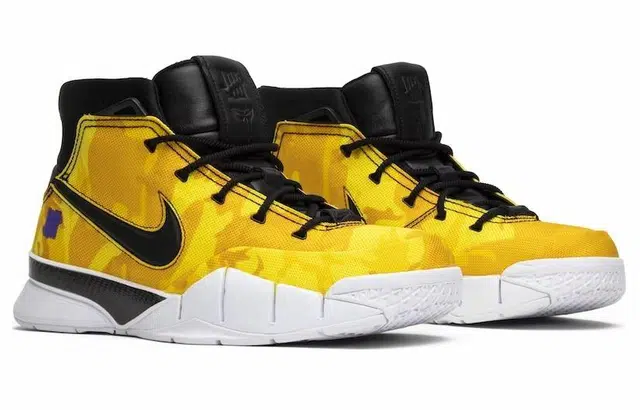 UNDEFEATED x Nike Zoom Kobe 1 Protro Yellow Camo (La Brea)