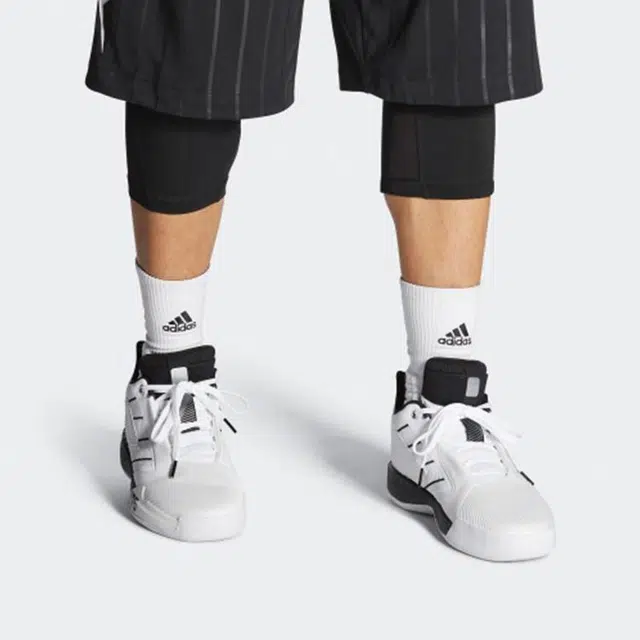 adidas T mac Millennium 2