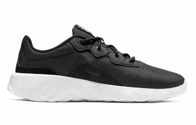 Nike Explore strada