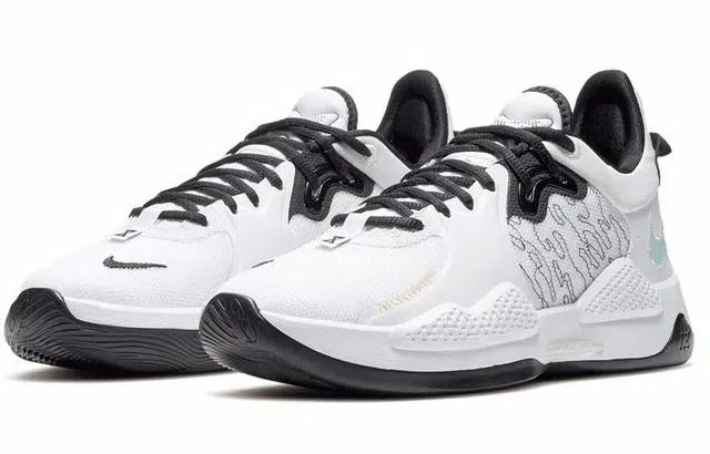 Nike PG 5 5
