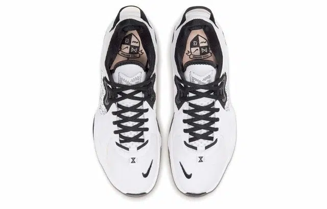 Nike PG 5 5